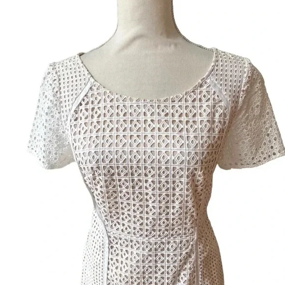 HD In Paris Georgia White Lace Fit And Flare Dress Anthropologie Size 6 - Picture 3 of 16